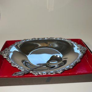 Vintage Set of Oneida Silver Plated 9.5" Oval Serving Tray Platter and Spoon USA